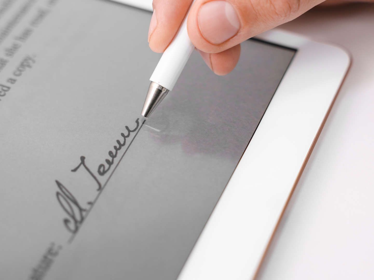 Digitale Signatur für Dokumente im papierlosen Büro