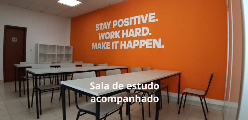 Sala de estudo acompanhado