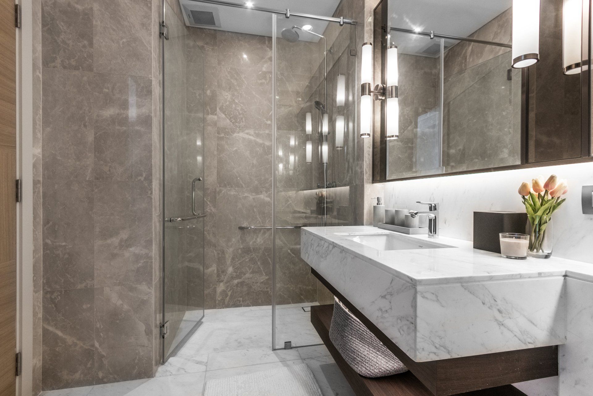Clean And White Bathroom With Amenities — Rocky River, OH — North Ohio Sewer and Drain LLC