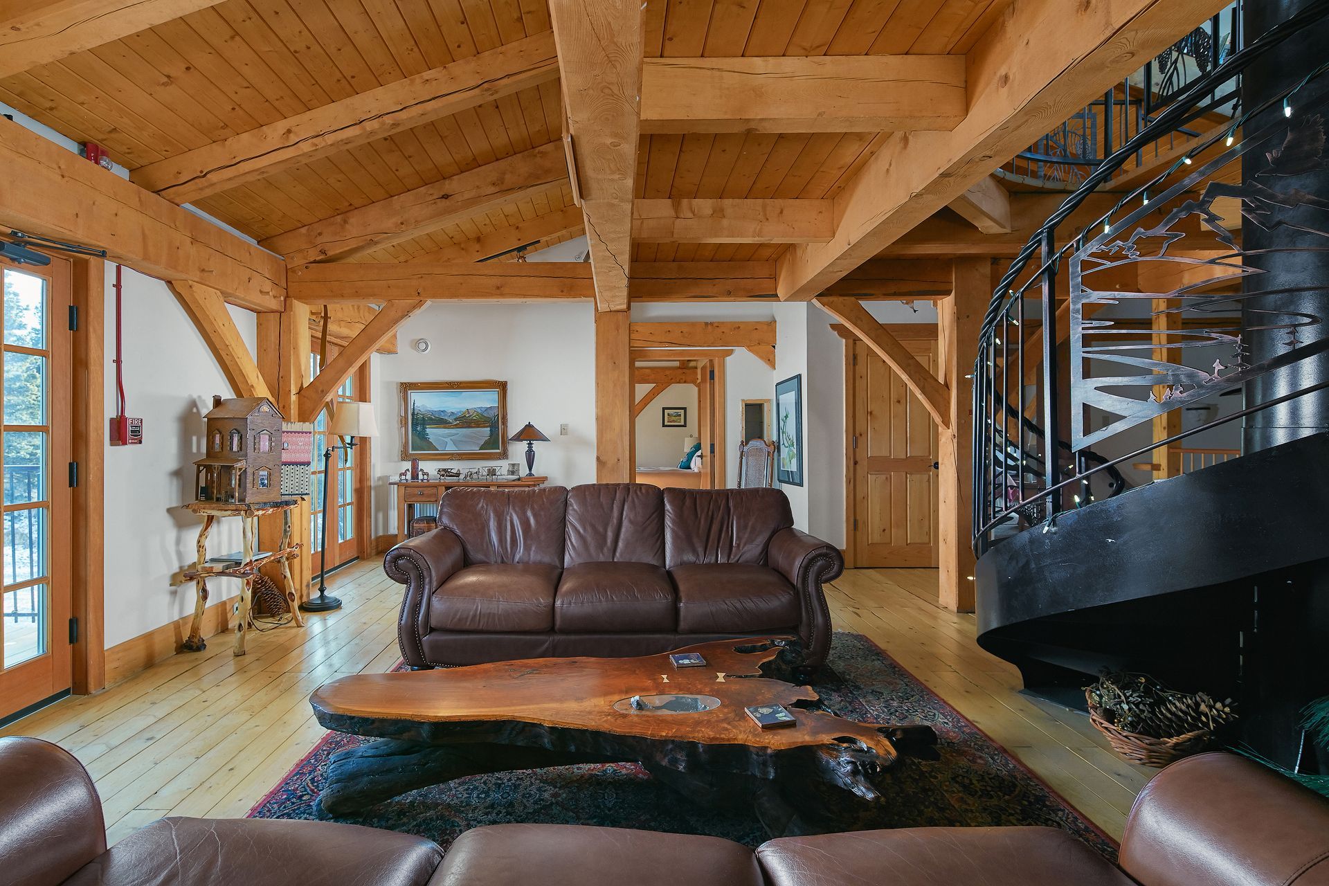 interior-view-of-lodge
