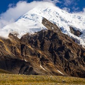 snowy-mountain