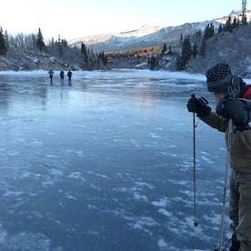 Black Rapids lake, snowshoe, Frozen lake