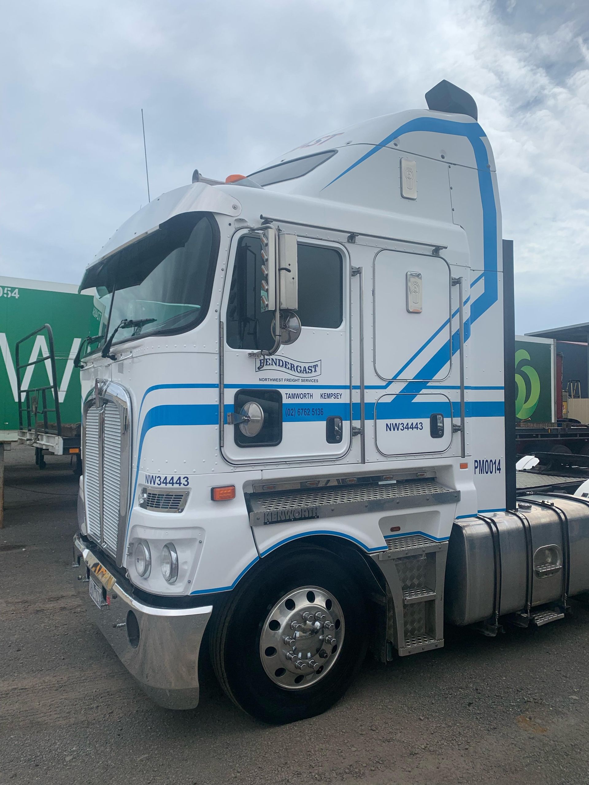 Agricultural Freight — Tamworth, NSW — Northwest Freight Services Pty Ltd