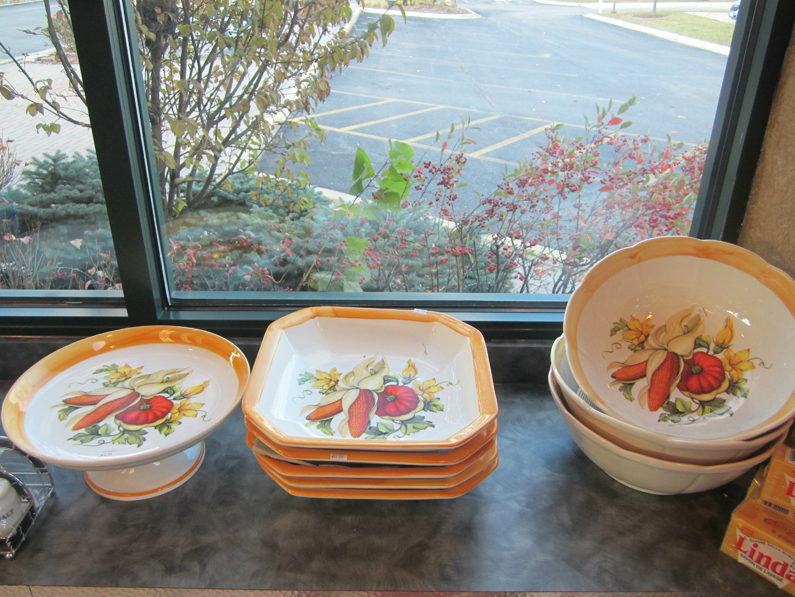 Italian Household Products — Dining Plates and Bowl in Orland Park, IL