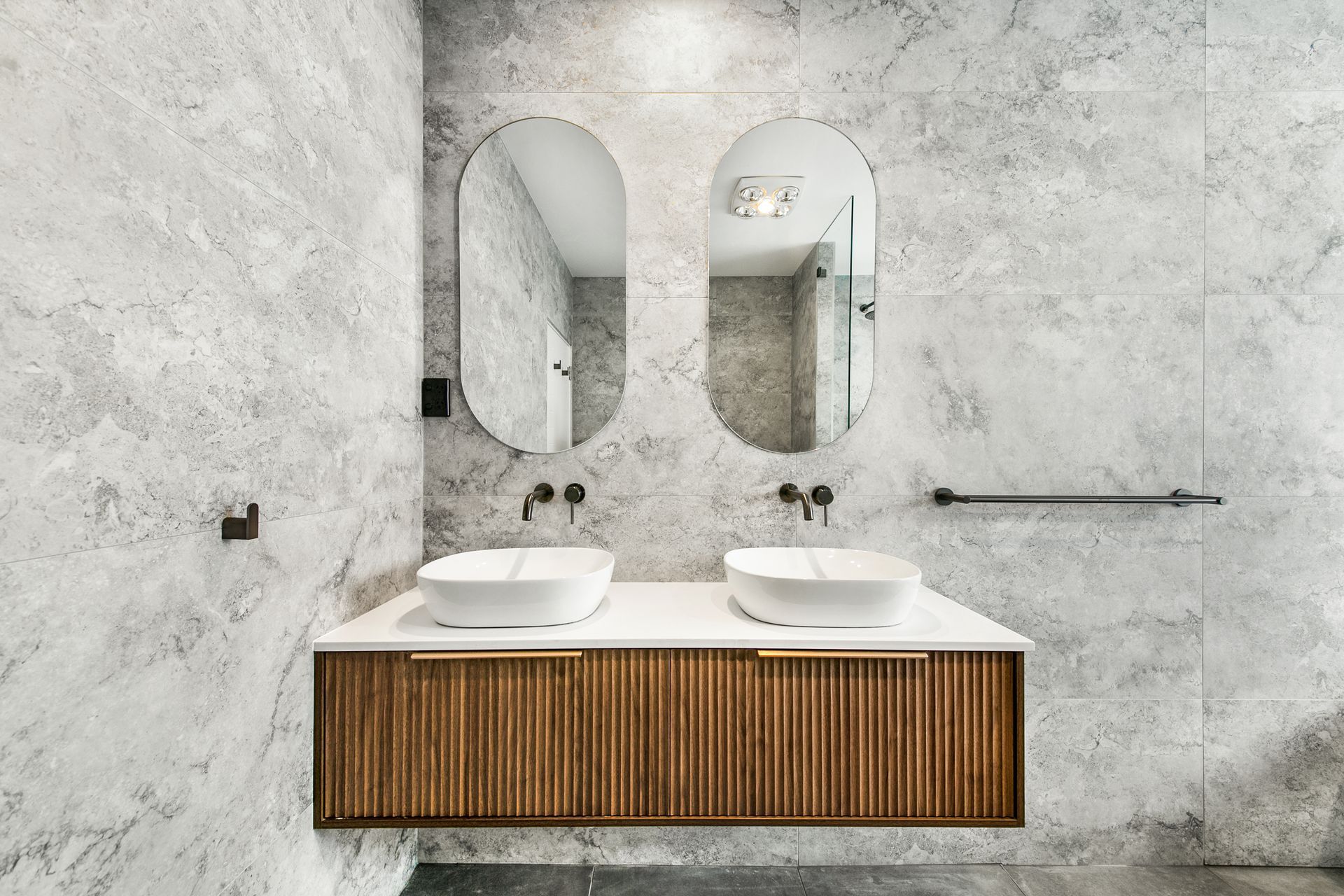 Bathroom & Mirror Works | Mid-North Coast, NSW | BDM Constructions