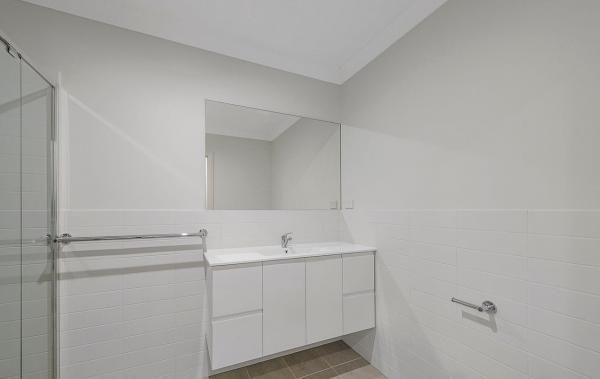 A Bathroom with A Sink , Mirror and Shower | Mid-North Coast, NSW | BDM Constructions