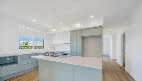A Kitchen with A Large Island in The Middle of The Room | Mid-North Coast, NSW | BDM Constructions