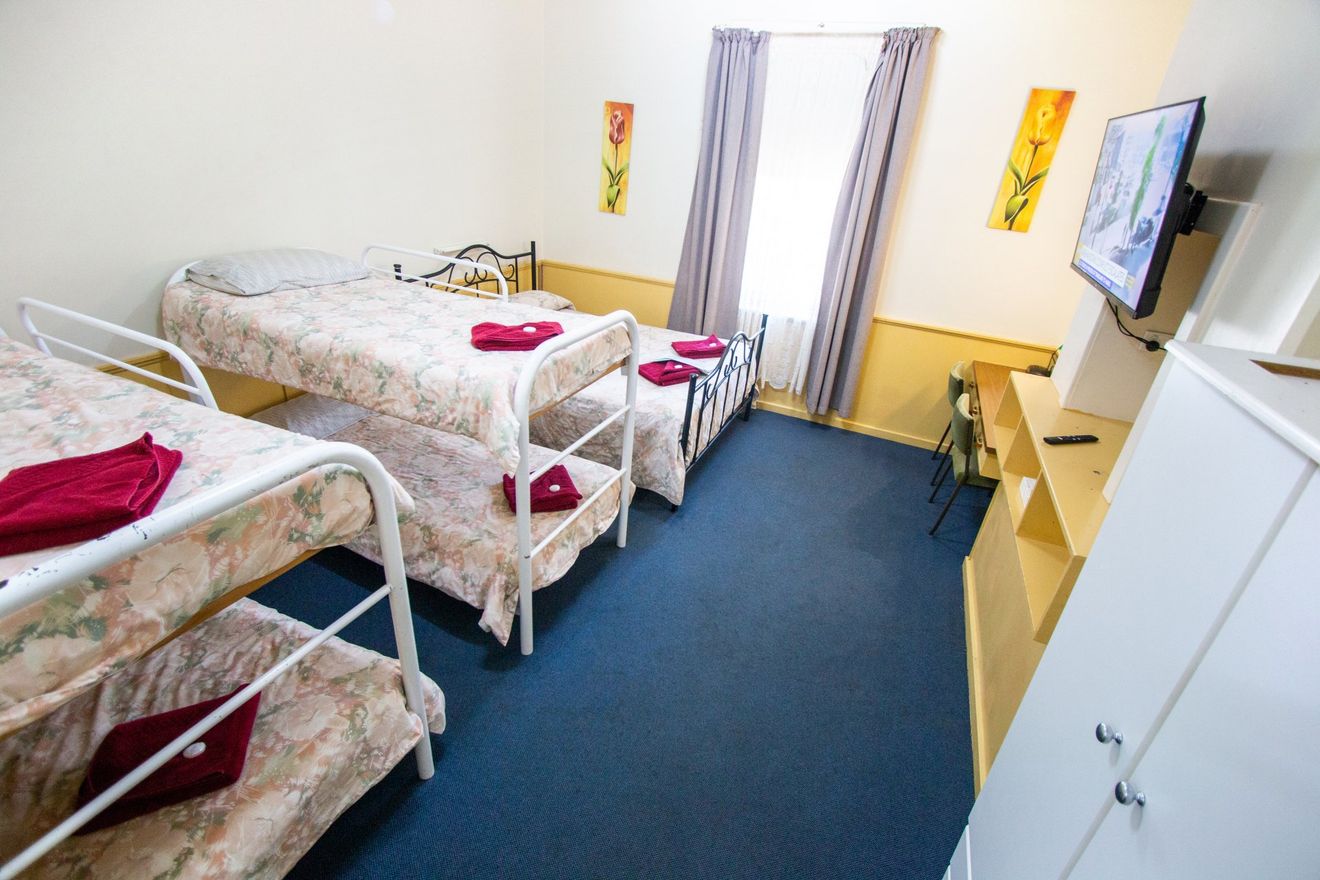 5 Bed In Room - Port Pirie, SA - Travelway Motel