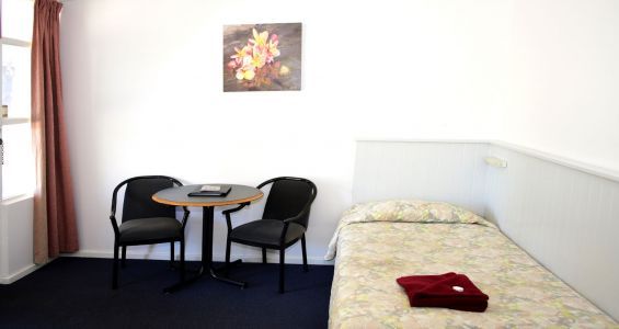 Single Bed In Family Room - Port Pirie, SA - Travelway Motel