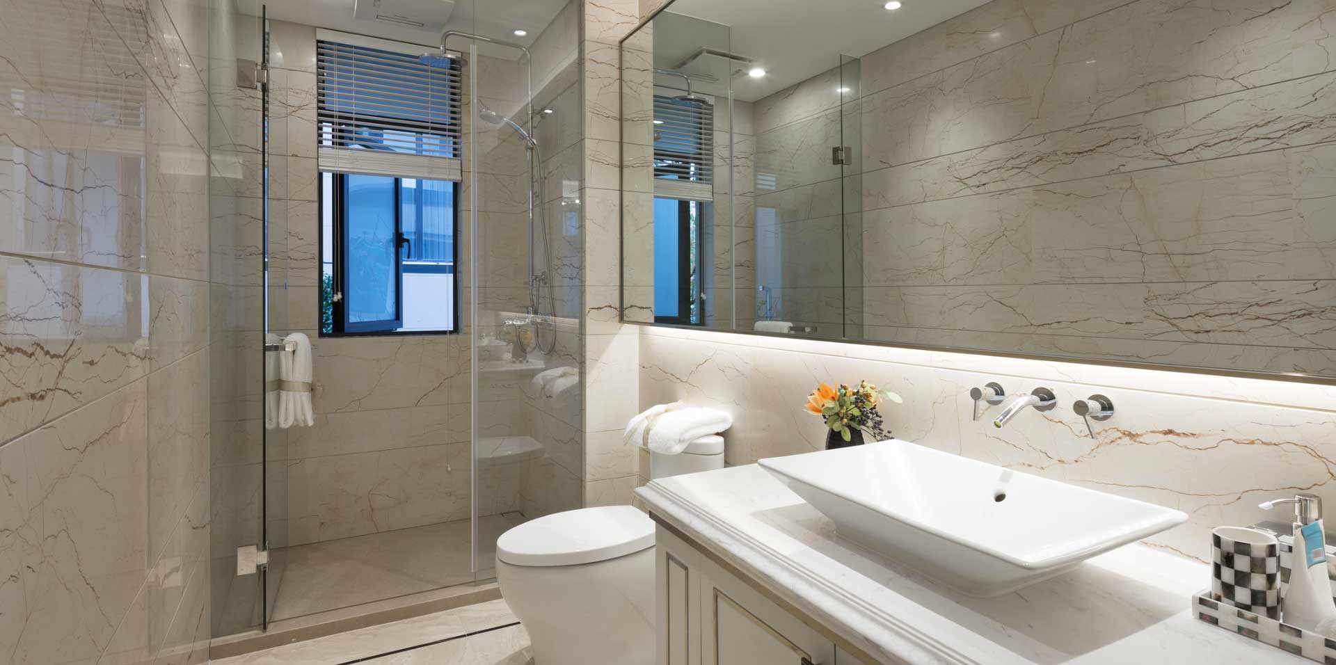 a shower glass installed by Sun Glass