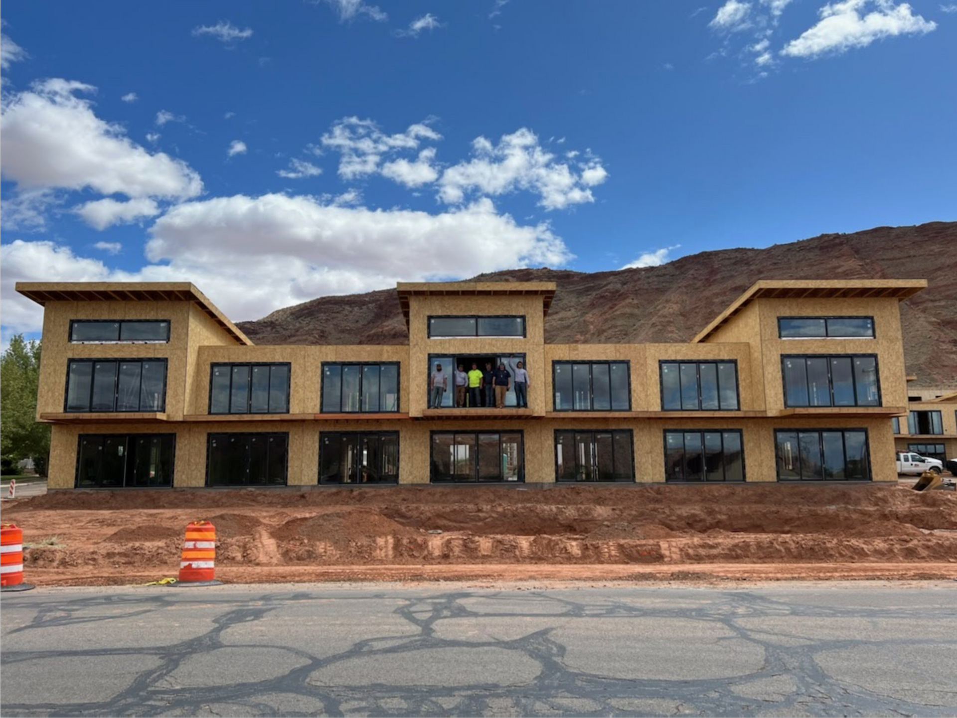 Commercial glass services, windows and glass doors