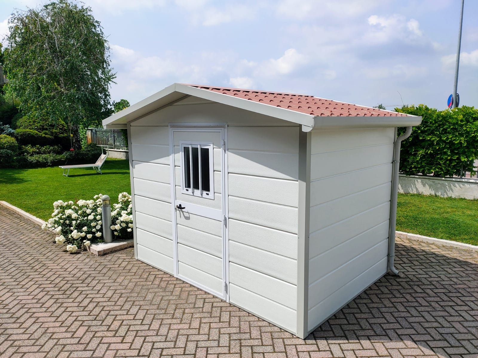 casetta da giardino per attrezzi