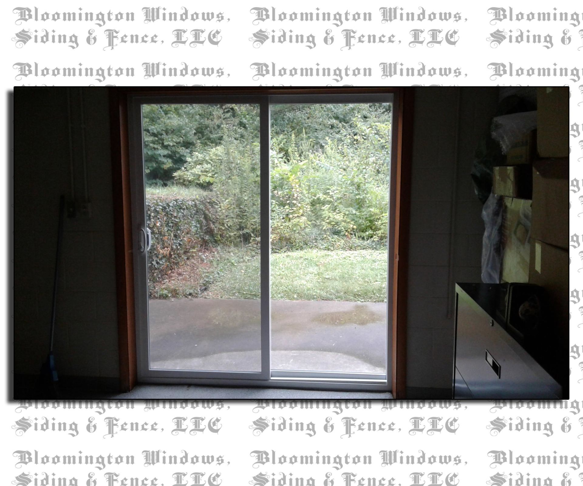 A picture of a sliding glass door taken by bloomington windows