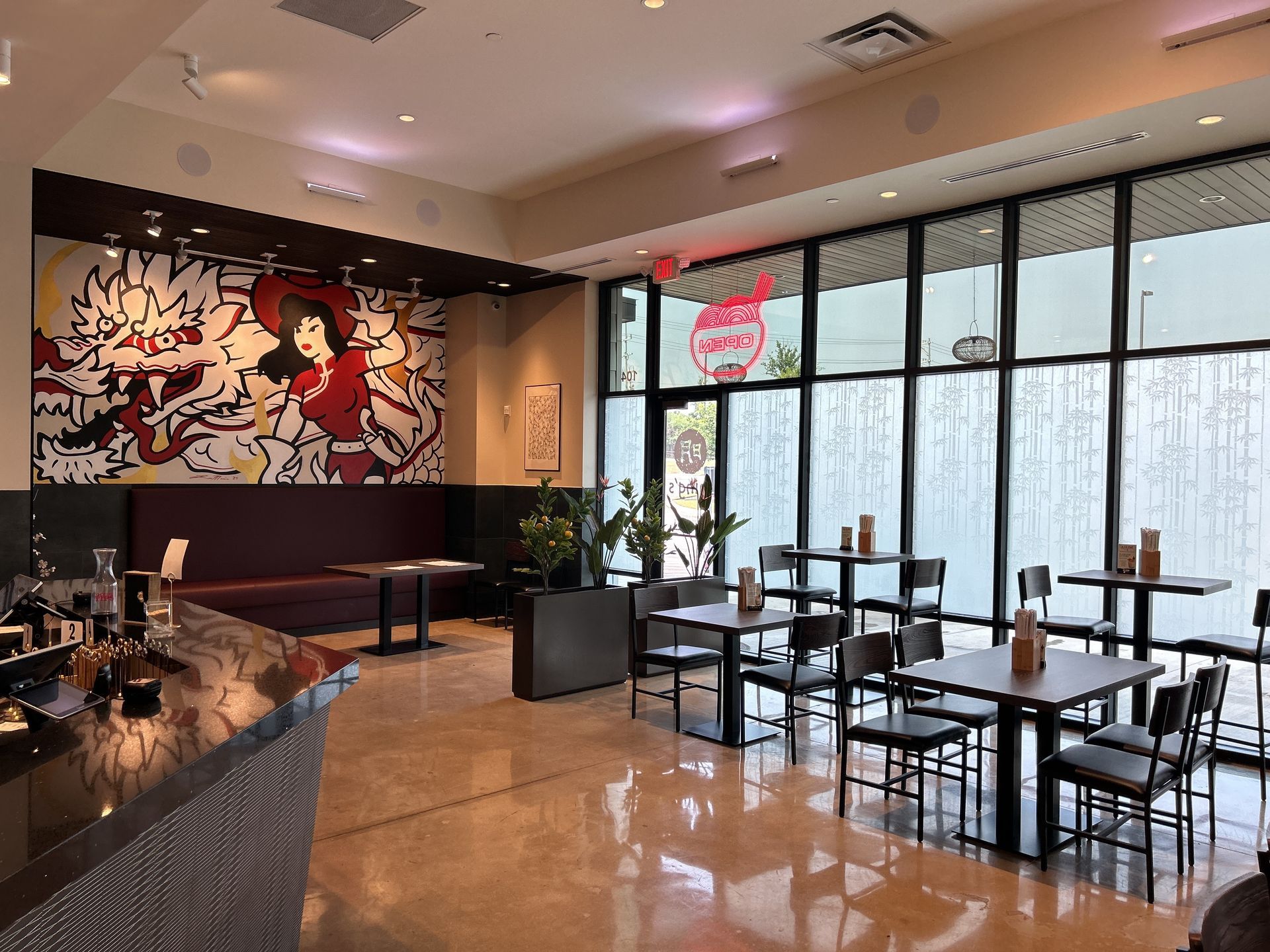 indoor of the restaurant with outside view in new braunfels