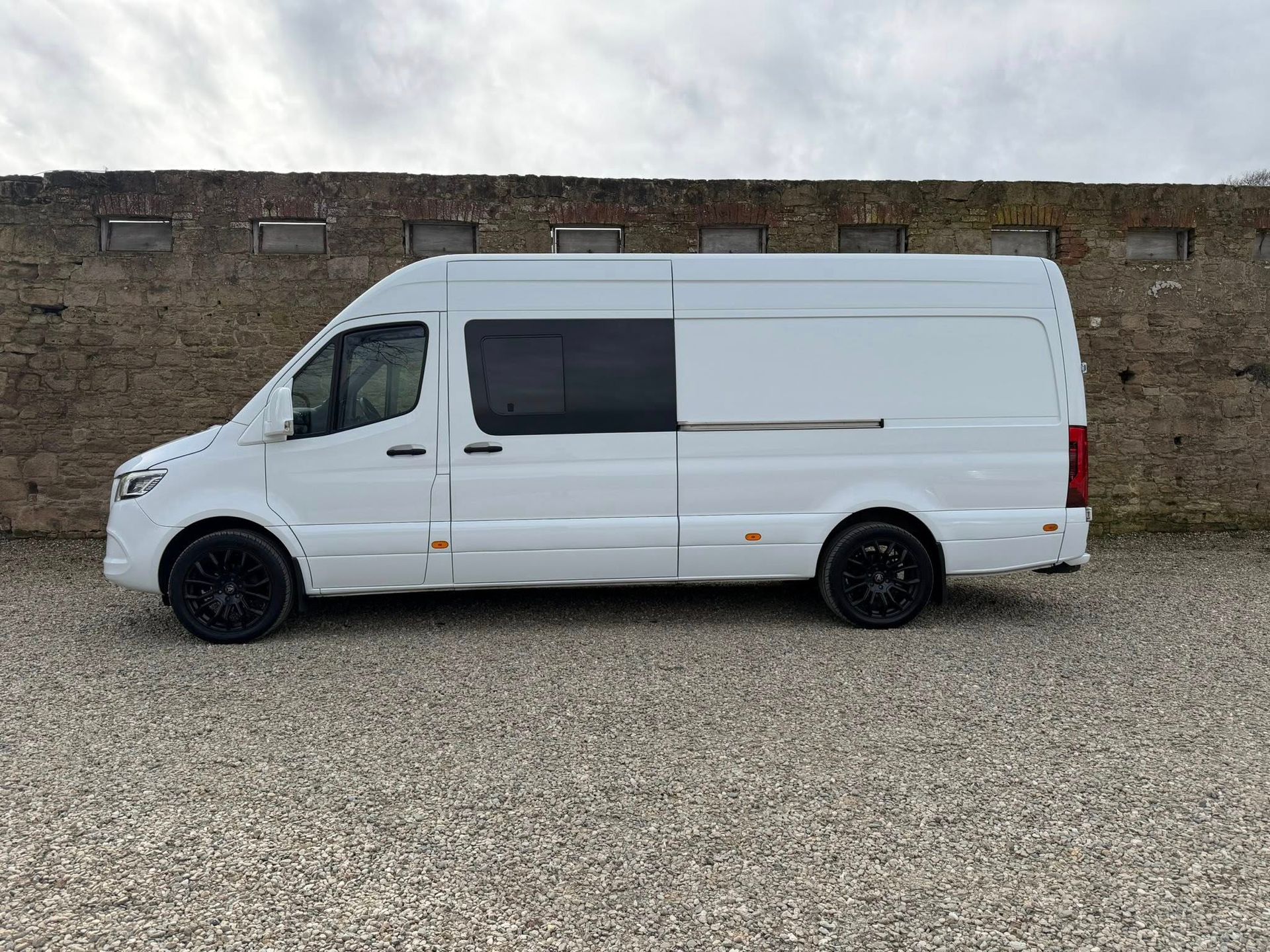 2022 Mercedes Race day van crew cab