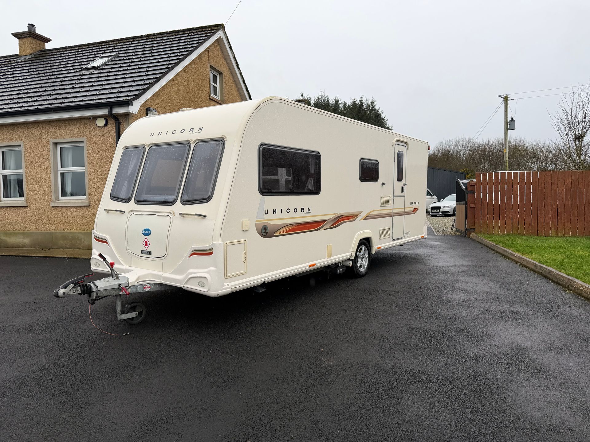 Bailey Unicorn Madrid