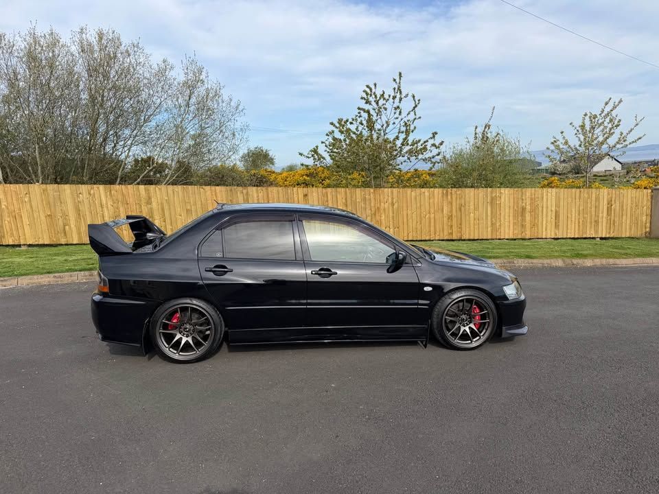 2005 Mitsubishi evo 9