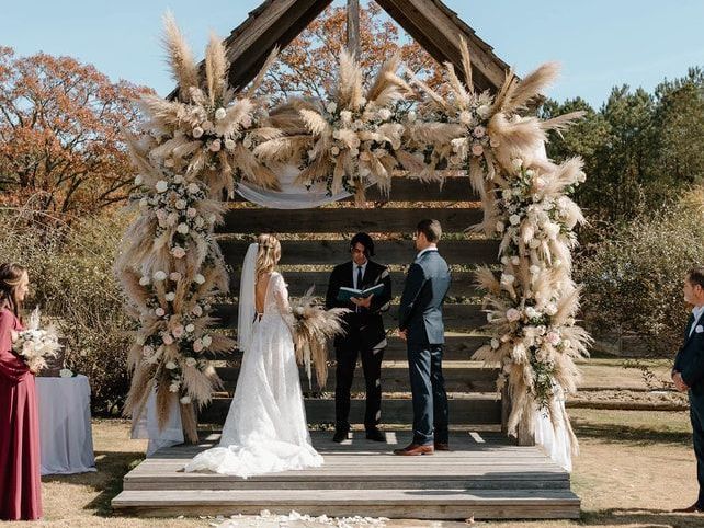 Wedding at the Barn at Lost Creek