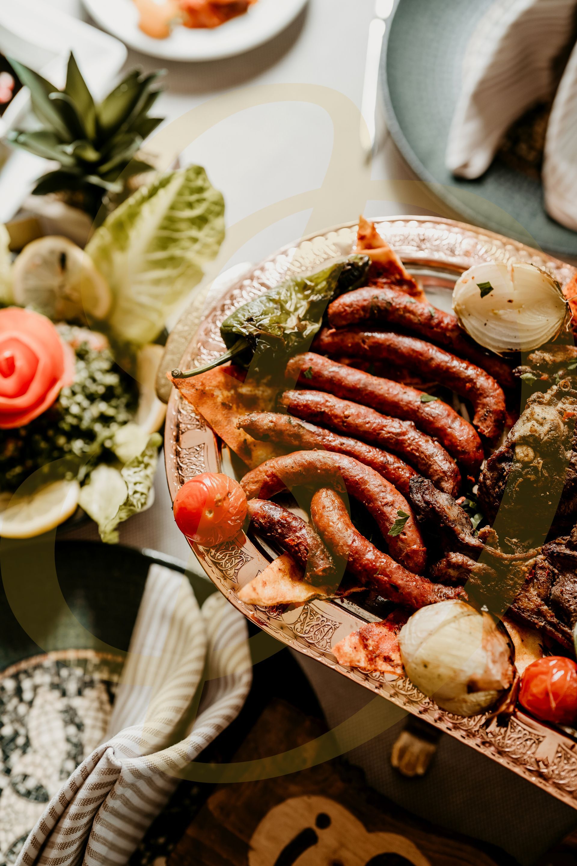 Piatto di carne tipico libanese