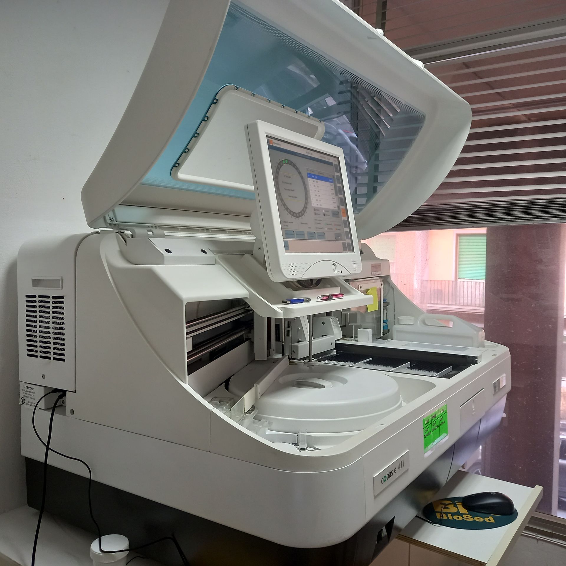 macchinari per diagnosi mediche cliniche di ultima generazione