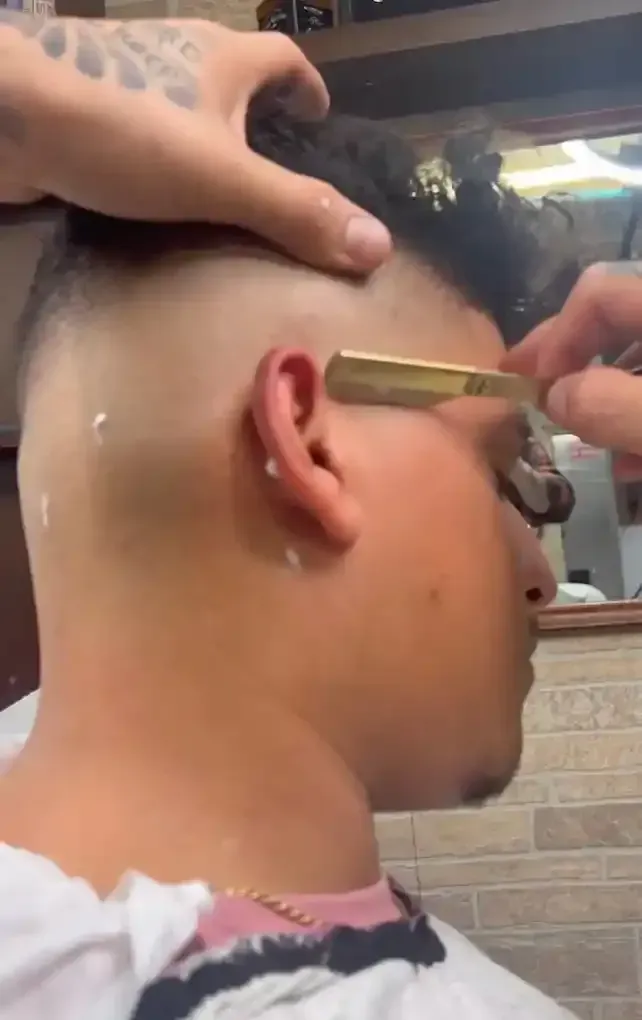 Razor Rick's Razor Blade Shave