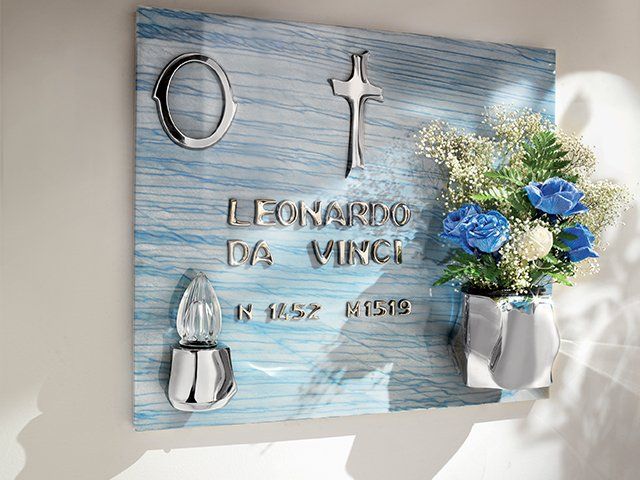 copriossario in marmo