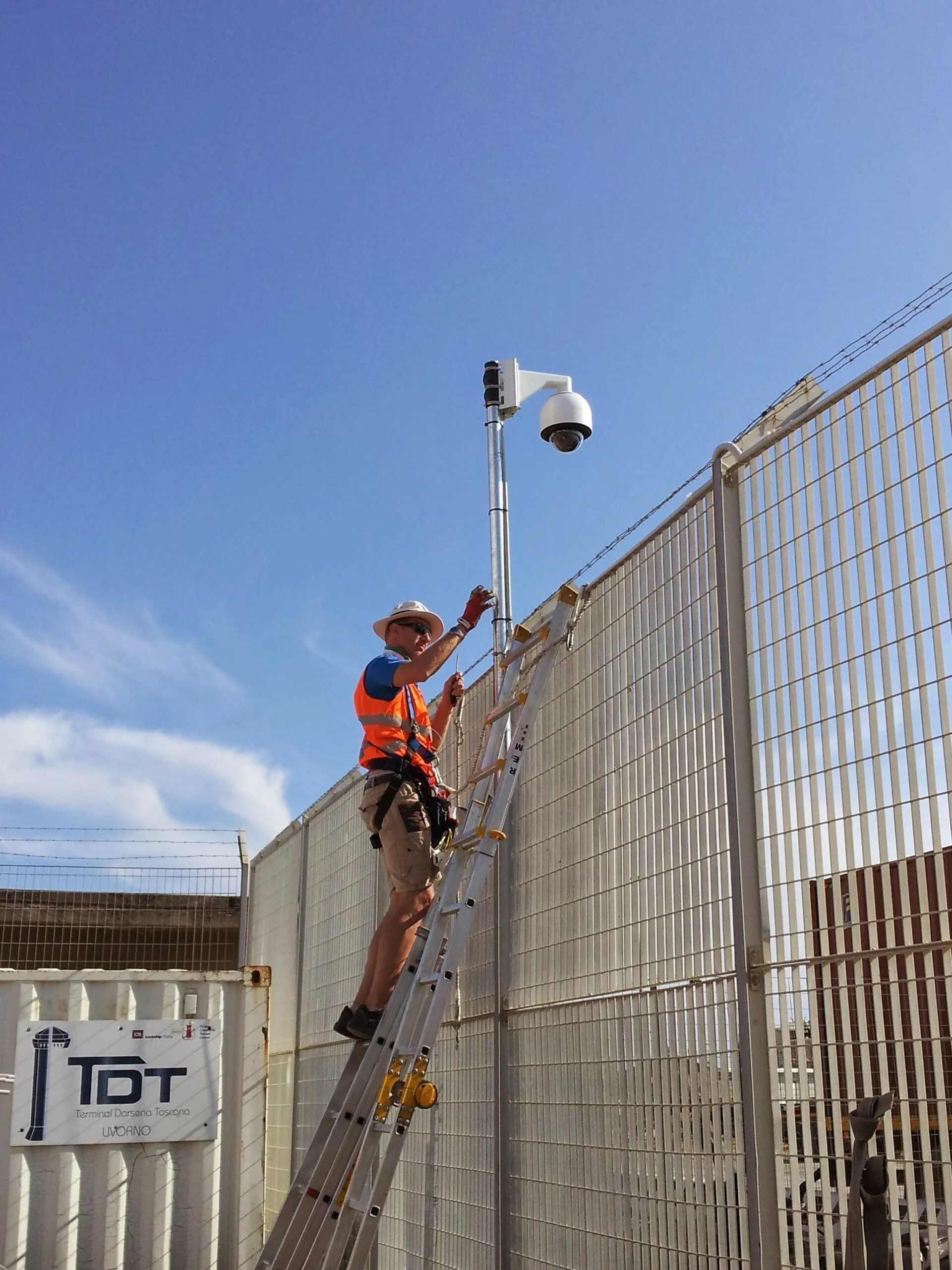 montaggio di un impianto di videosorveglianza