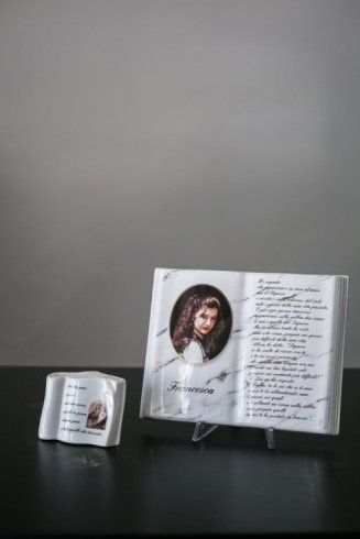 elementi decorativi per tombe