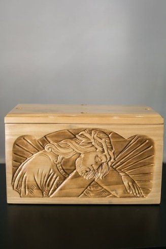 urna cineraria decorata