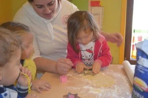 laboratori di manipolazione per bambini piccoli