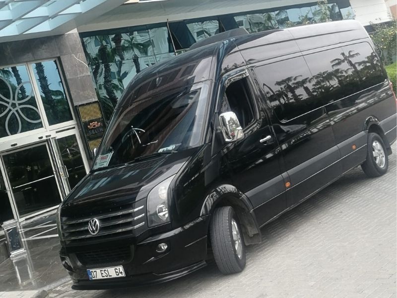 Volkswagen Crafter VIP 10 Seater Minibus exterior front