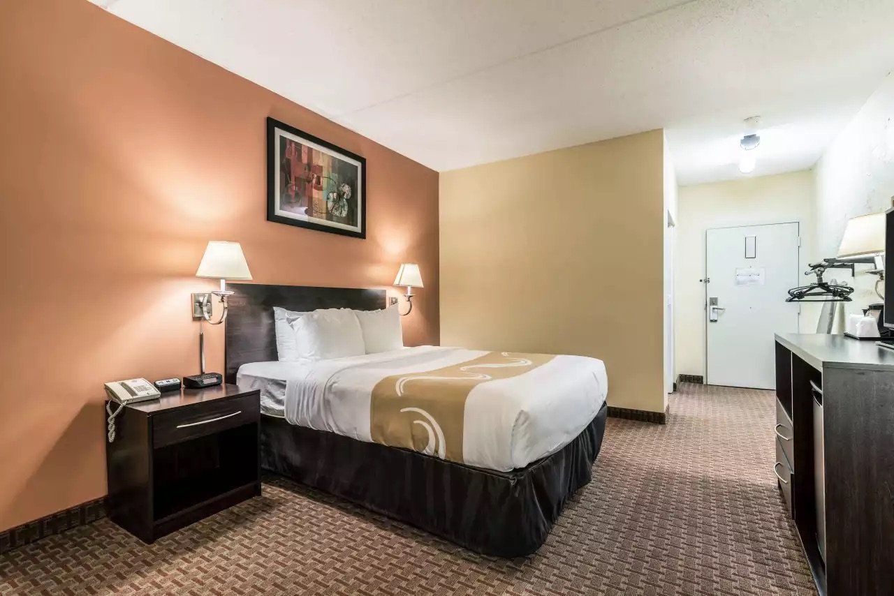 Gallery | Bangor Suites Airport Hotel