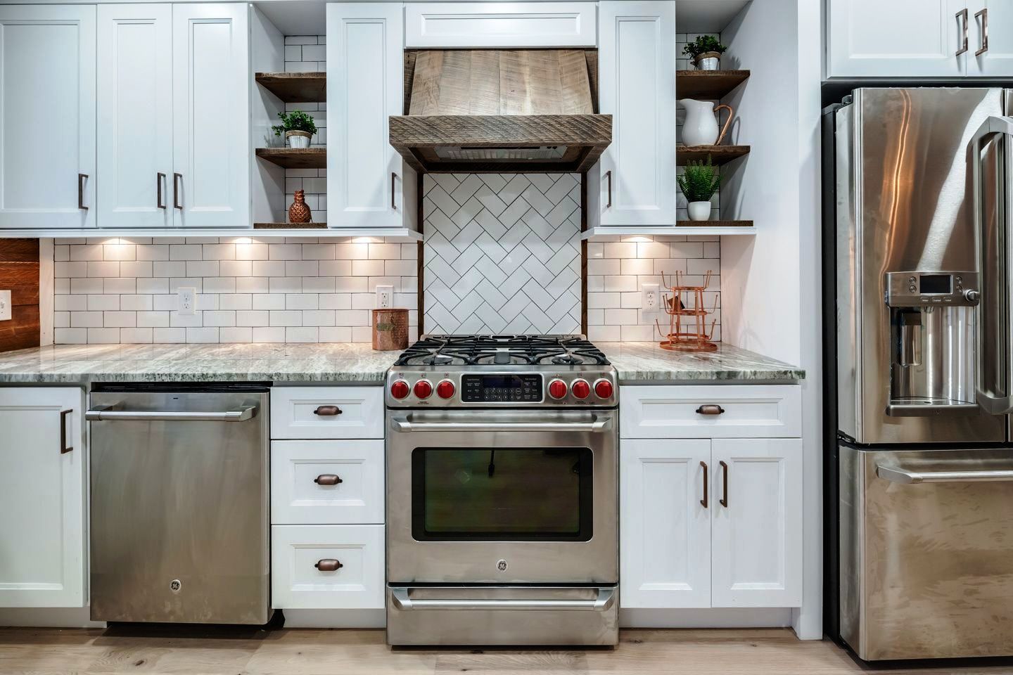 Concorde White Kitchen Design — Newport, DE — Kitchen Provider Inc