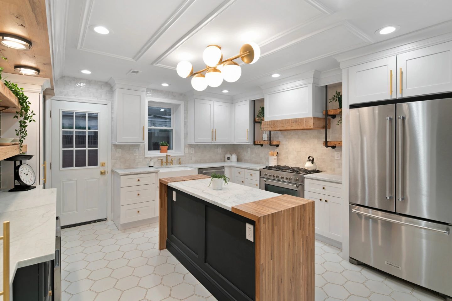 Beautiful Lights In The Kitchen — Newport, DE — Kitchen Provider Inc