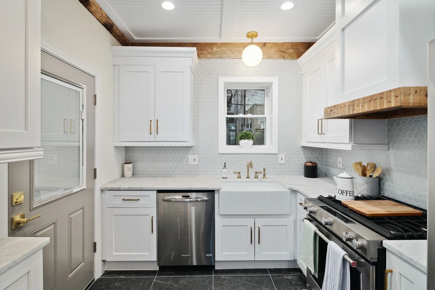 White Kitchen Cabinets — Newport, DE — Kitchen Provider Inc