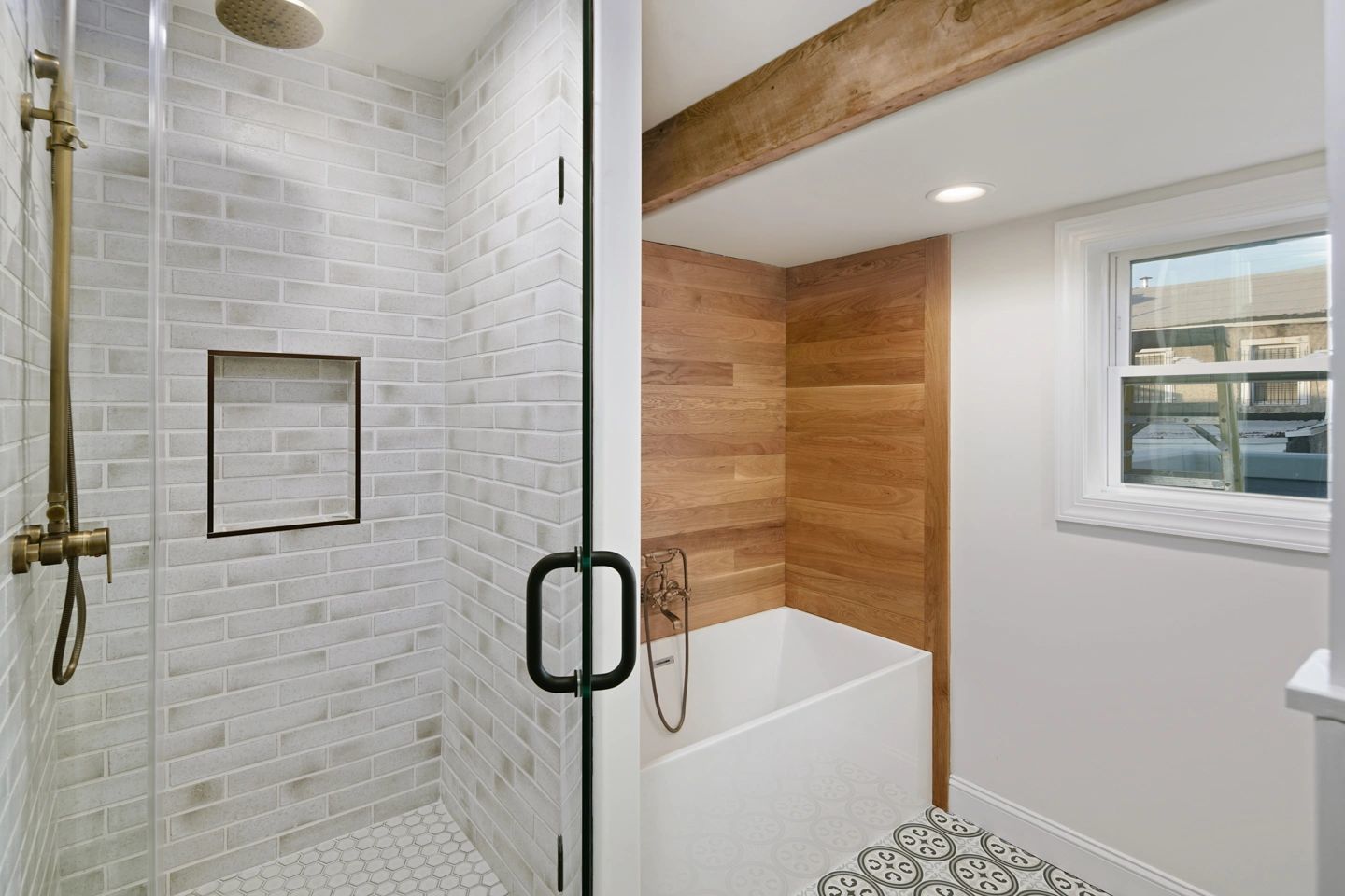 White Design Of Bathroom — Newport, DE — Kitchen Provider Inc