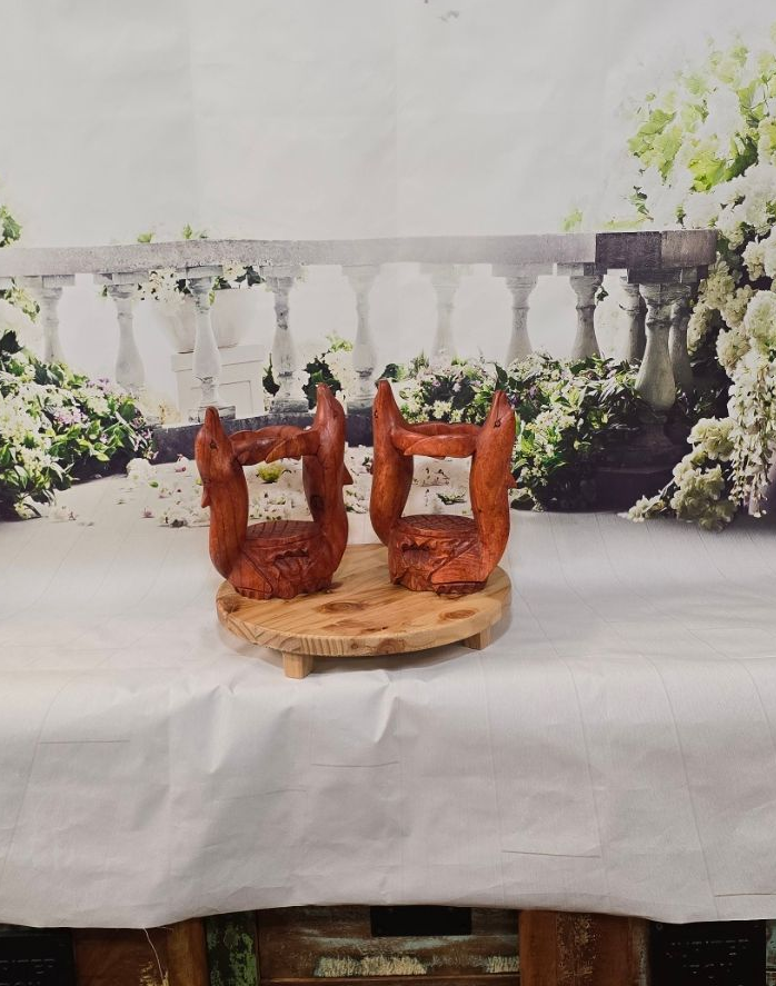 Handgemaakte houten beeldjes