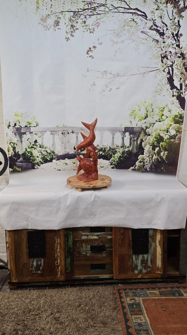 Handgemaakte houten beeldjes