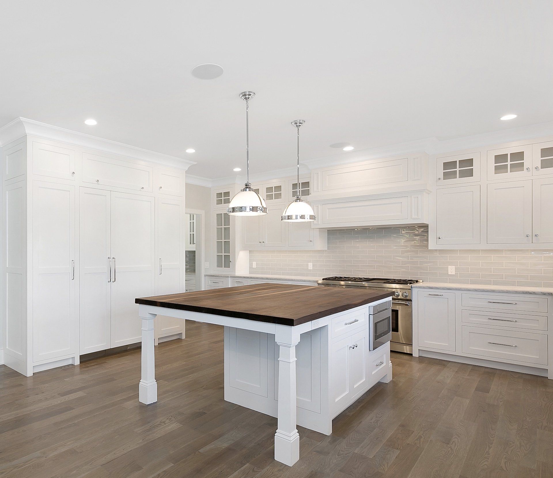 White Kitchen Cabinets & Backsplash | Custom Kitchen Cabinets | Domestic Kitchen Inc.