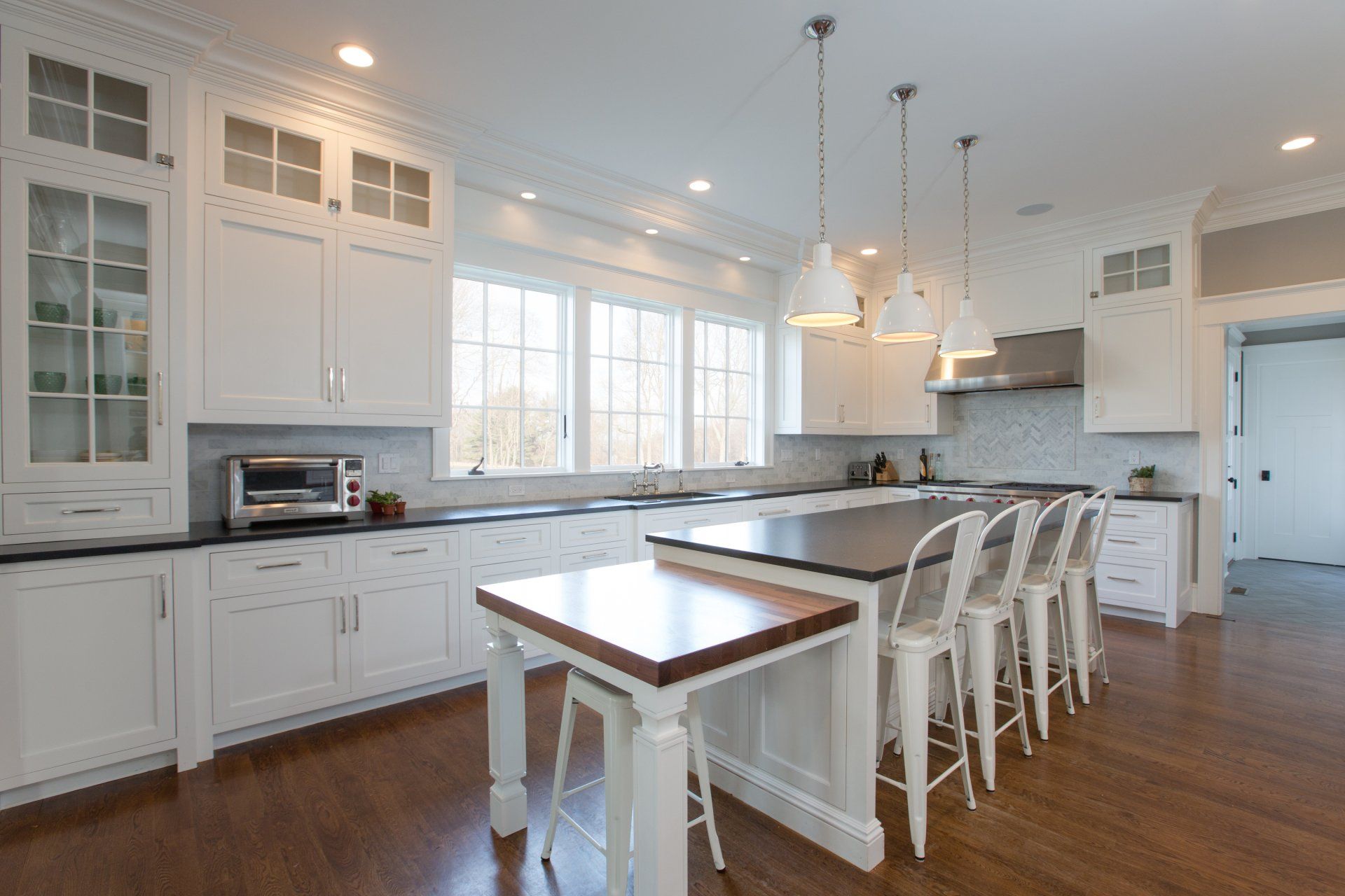 White Kitchen Cabinets & Kitchen Island | Custom Kitchen Cabinets | Domestic Kitchen Inc.