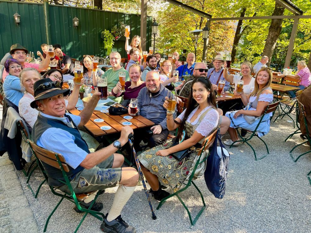 Hofbräu tent Oktoberfest tour