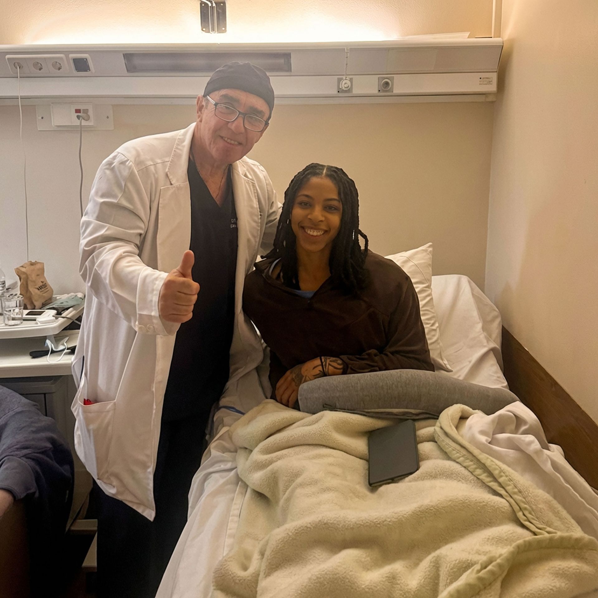 Α.Ο. Θήρας: ευχαριστίες στον ιατρό κ. Χρήστο Θέο