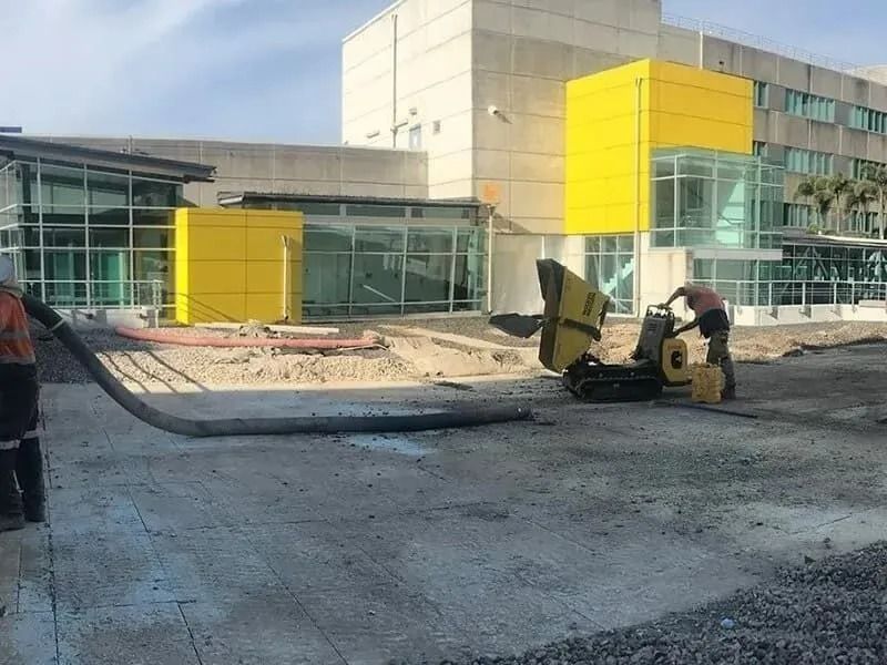 Construction Site Outside a Building With Yellow Panels. — Tyzac Group in Beerwah, QLD
