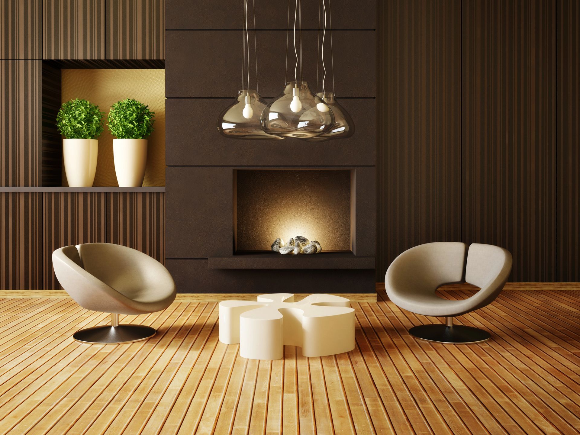 Salón moderno con chimenea, lámparas colgantes, dos sillas, mesa redonda y plantas en macetas sobre suelo de madera.