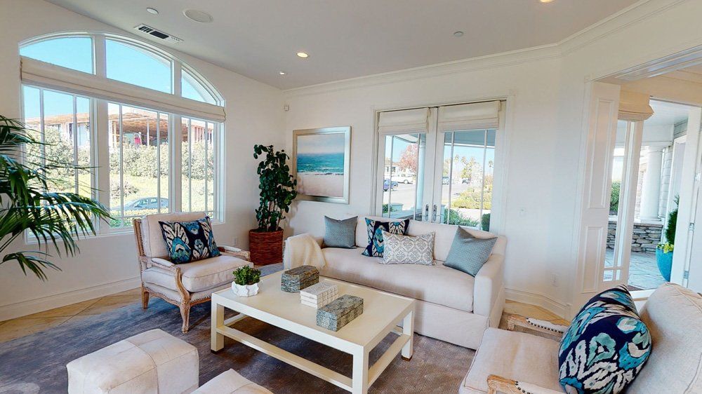 Beautiful White Living Room — Naples, FL — Antis Media