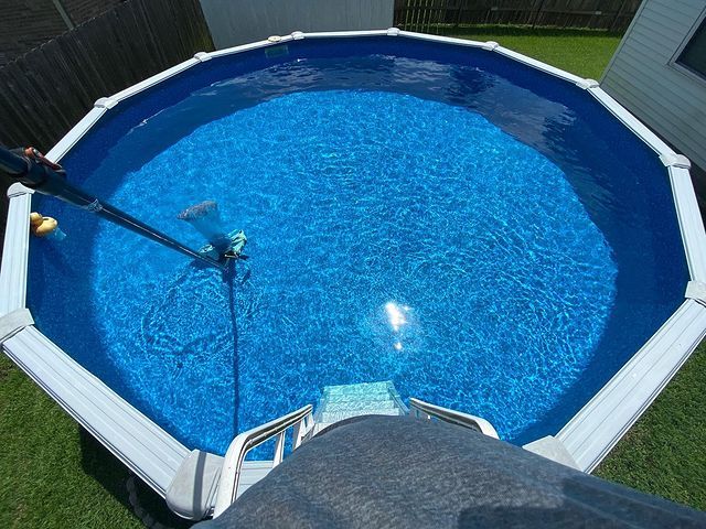 Round Shape Pool — New Orleans, LA — Blue Street Pools