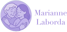 Una mujer abraza a una mujer mayor en un círculo morado.