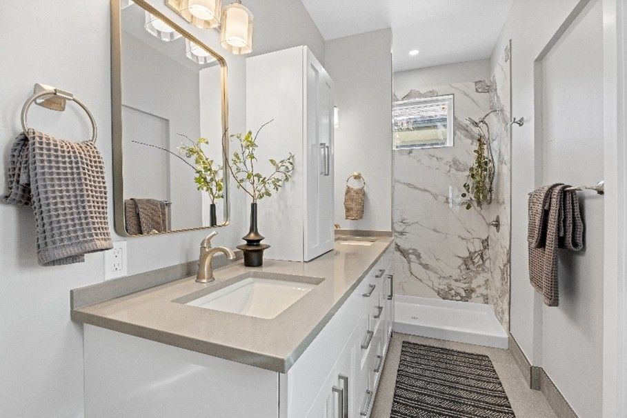 Luxurious Bathroom