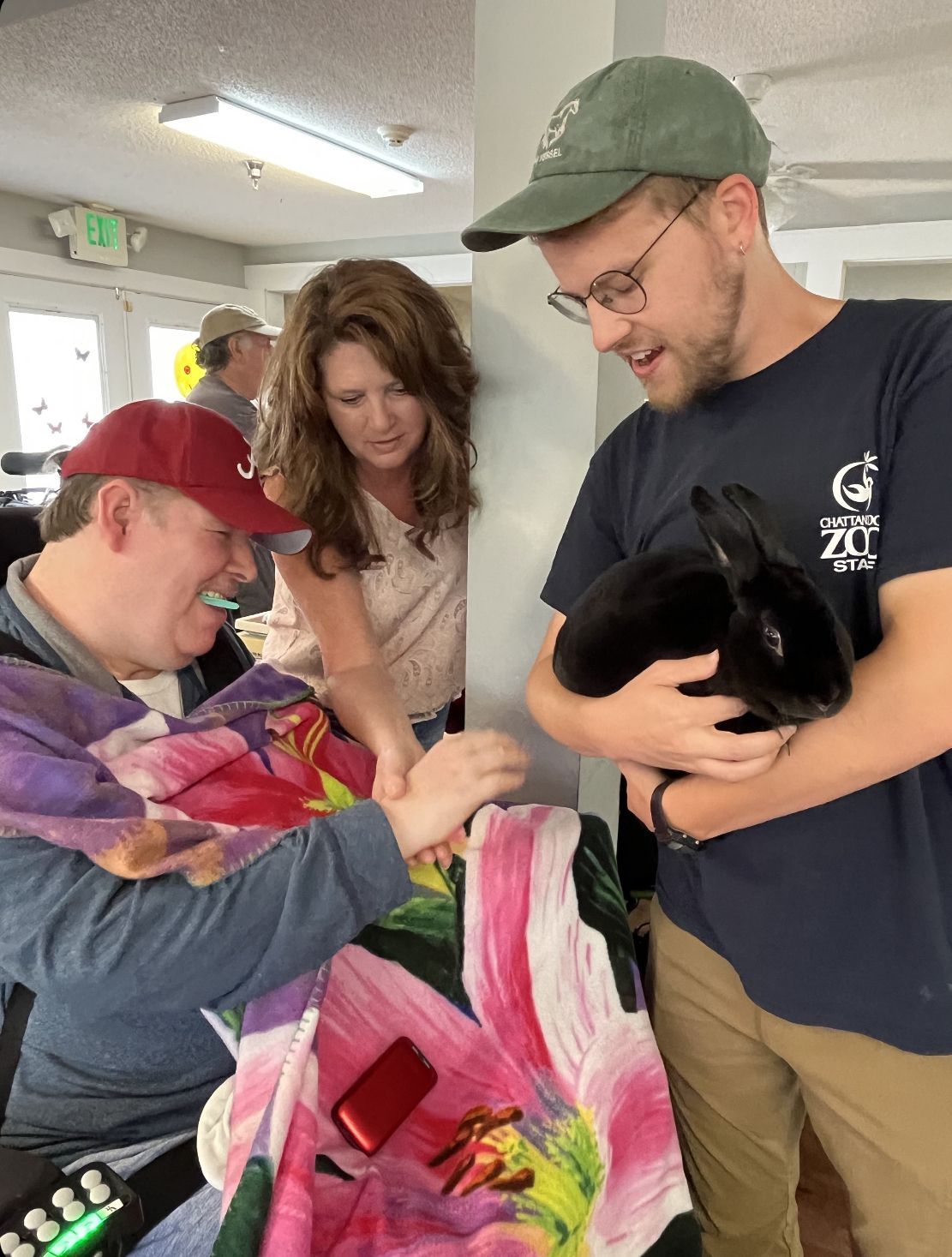 Chattanooga Zoo to You Visit at Safehaven