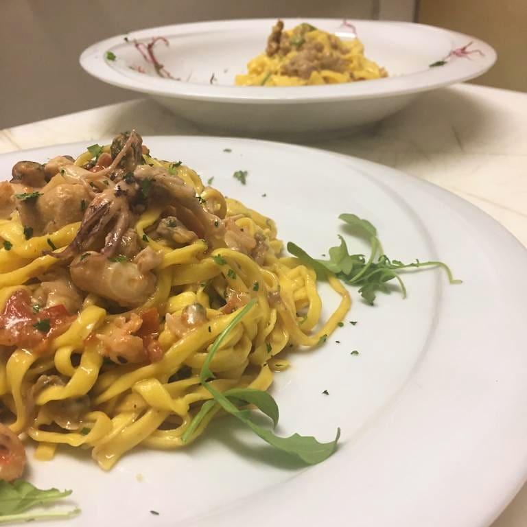 Tagliolini con frutti di mare
